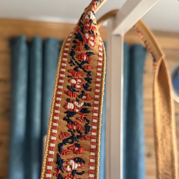 Spartina 449 Blue and Tan Plaid Tote - Picture 4 of 13